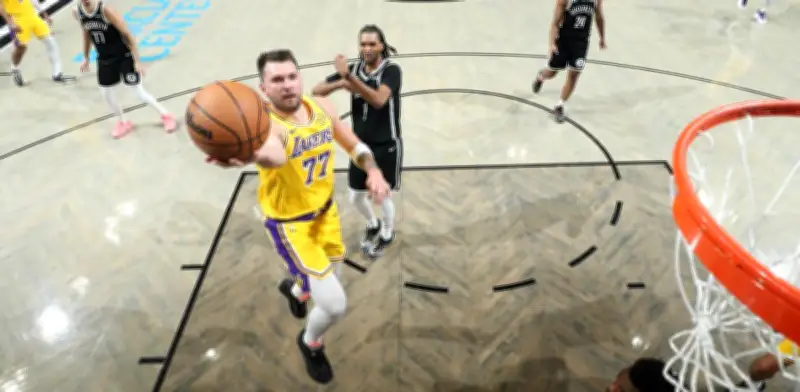 Luka Doncic enfrenta separación y batalla legal por custodia de sus hijas