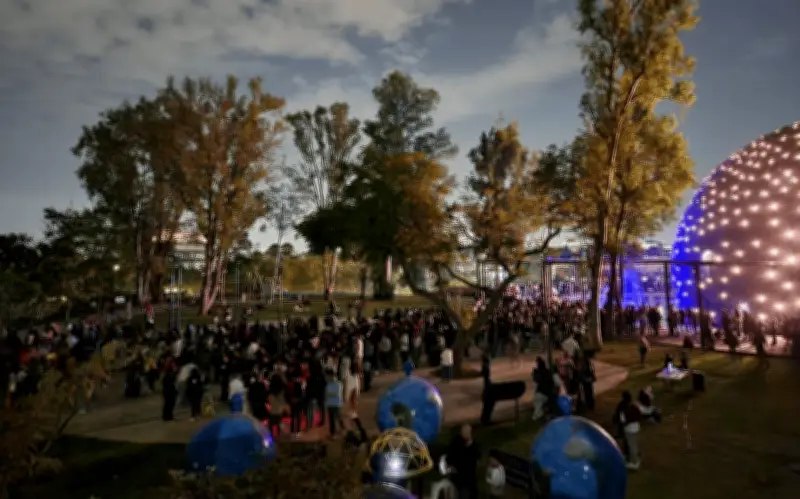 Lunaria en Guadalajara Ofrece Observación Gratuita de la Luna y Júpiter para Celebrar la Primavera