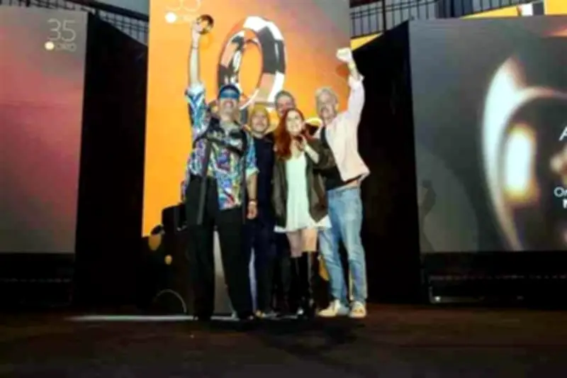 Maestros mexicanos destacan entre las mejores productoras de contenido educativo digital