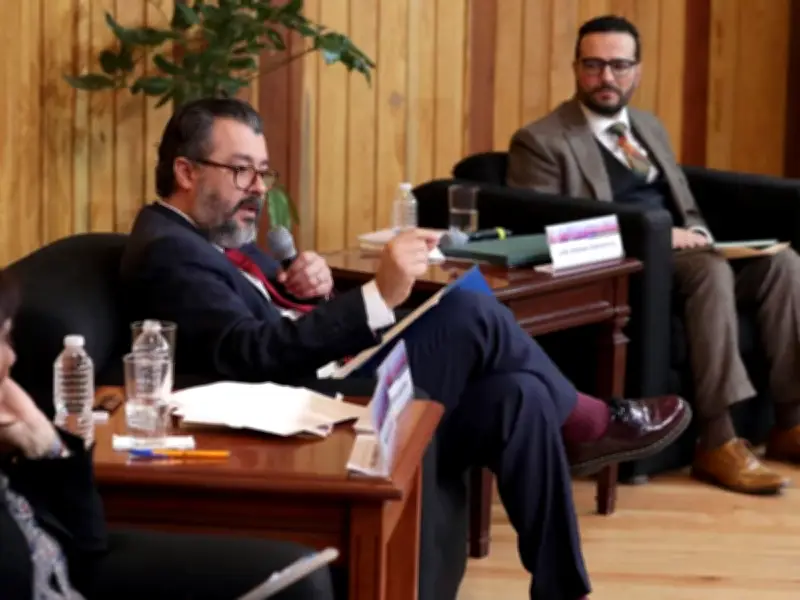 Magistrado del TEPJF vincula obra de Sabines con democracia y procesos electorales