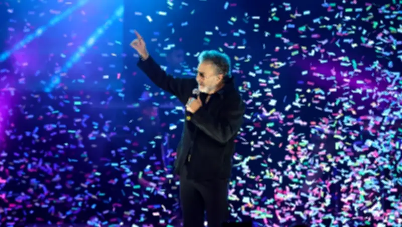 Manuel Mijares celebra 40 años de carrera con espectacular concierto sinfónico en el Auditorio Nacional