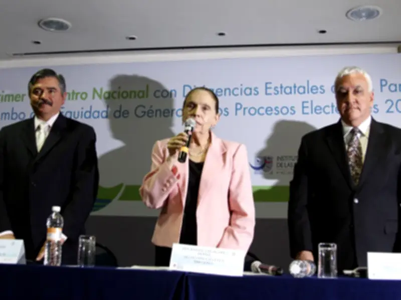 María Elena Álvarez de Vicencio: 70 años de congruencia panista y defensa de la mujer