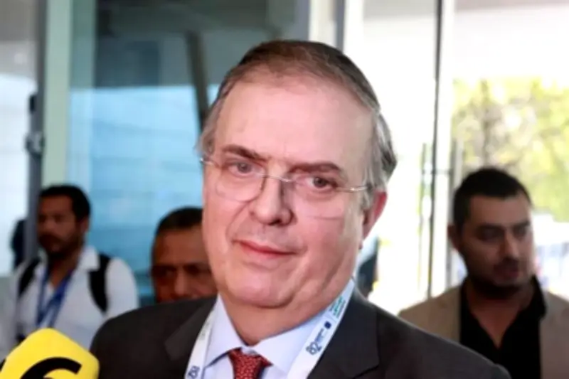 Marcelo Ebrard critica aranceles de EU y defiende el comercio libre