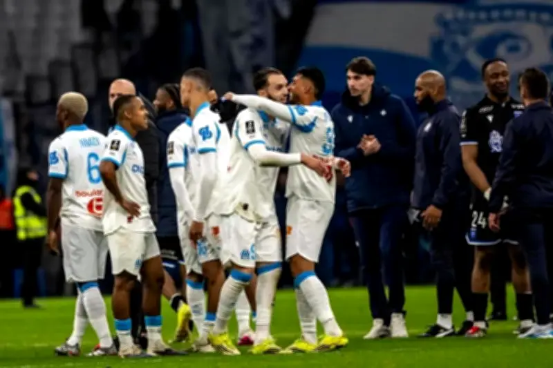 Marsella vence al Auxerre y se consolida en el podio de la Ligue 1 francesa