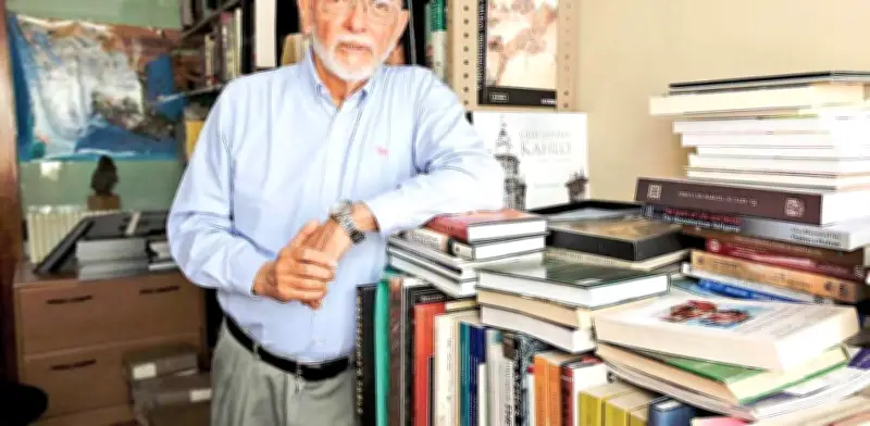 Matos Moctezuma revela su autoobituario, fruto de su fascinación por la muerte