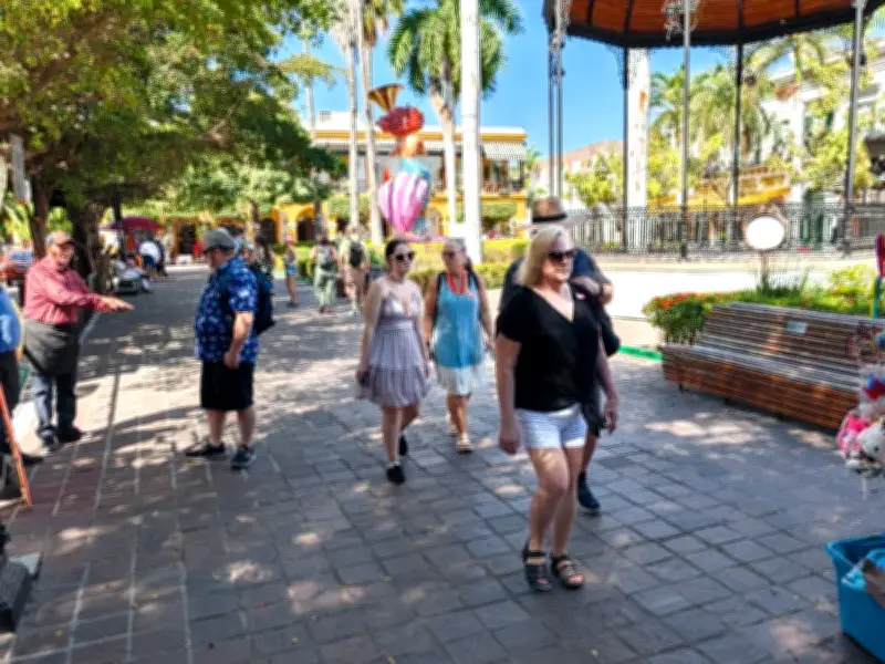 Mazatlán recibe más de 57 mil cruceristas en marzo con derrama de 91 millones de pesos