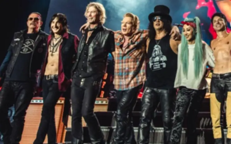 Melissa Reese de Guns N' Roses se ausenta de gira por motivos personales; Slash anuncia nuevo álbum