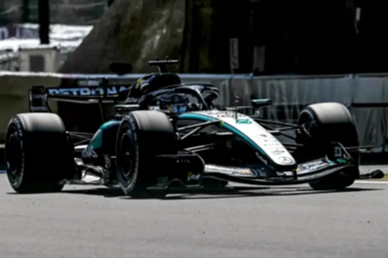 Mercedes Domina la Primera Sesión de Entrenamiento en el GP de Japón