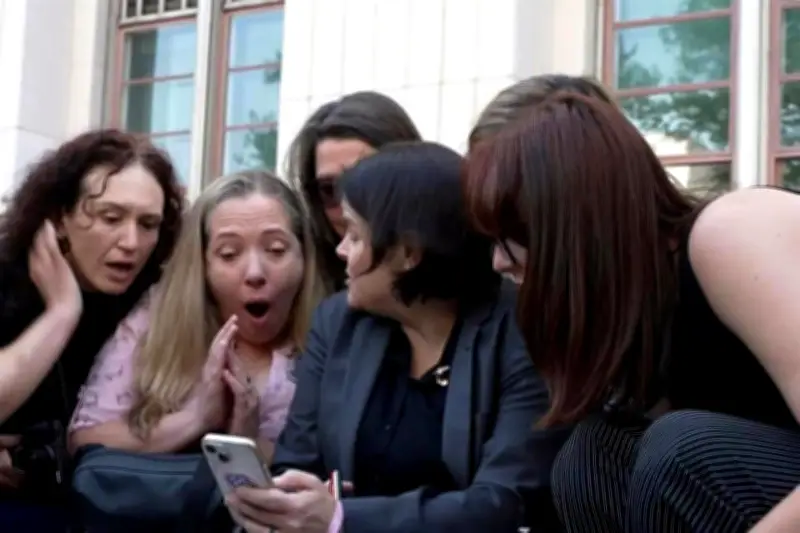 Meta y YouTube condenados en juicio inédito por difusión de contenido ilícito