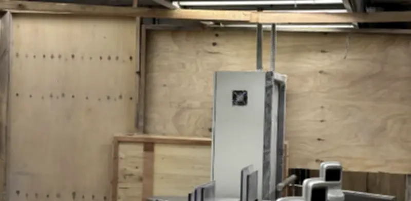 Metro CDMX instala arcos detectores en estación Zócalo para reforzar seguridad ante Mundial