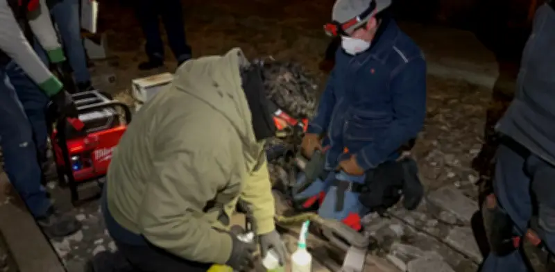 Metro CDMX usa tecnología magnética y UV para inspección profunda de vías