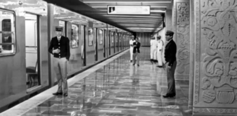 Metro y Tren Ligero: Proyectos que no llegaron a tiempo para los Mundiales de México