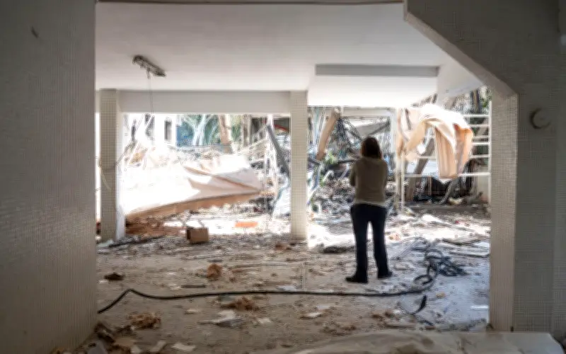 Misil Iraní Impacta Cerca de Jerusalén: Niña de 10 Años en Estado Grave Entre los Heridos