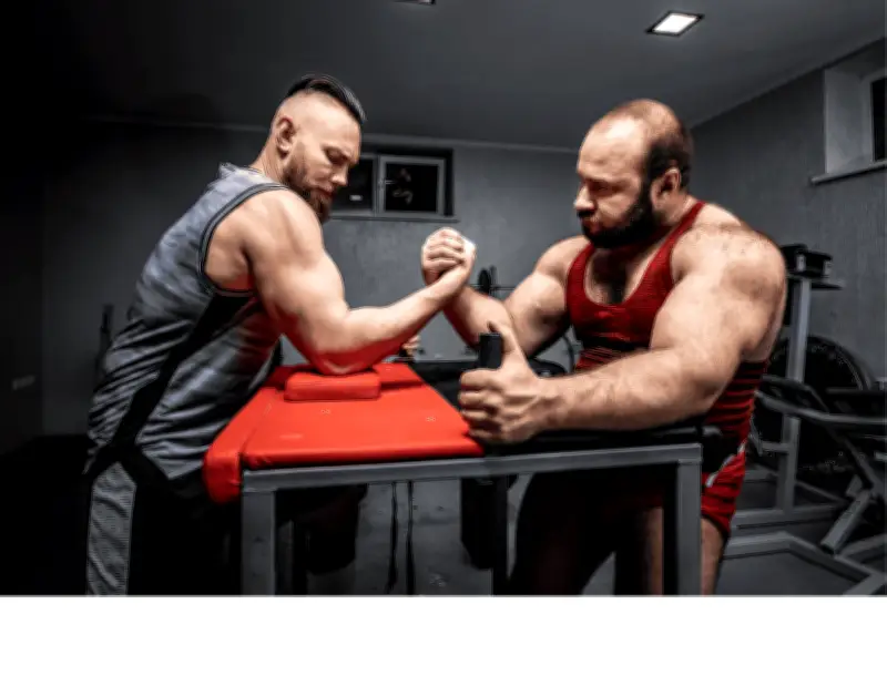 Mogging: La tendencia viral de TikTok que esconde riesgos para la salud mental juvenil