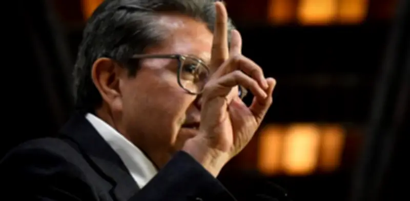 Monreal admite creciente dificultad para pactar reforma electoral con aliados