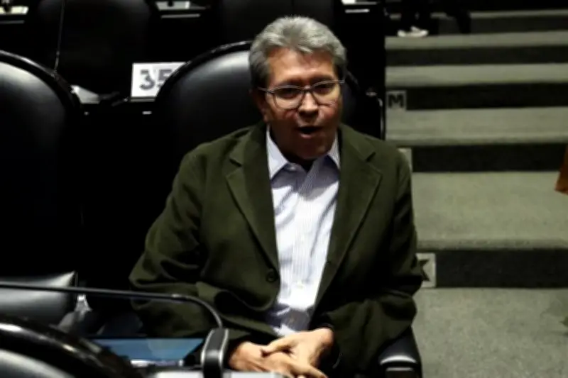 Monreal Exige a PT Asumir Responsabilidad por Declaraciones Polémicas