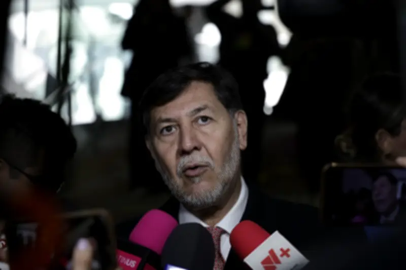 Morena busca consenso con aliados para reforma electoral, afirma Fernández Noroña