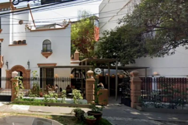 Morena en la Mira: Cuestionan la Vigencia de un Permiso Polémico