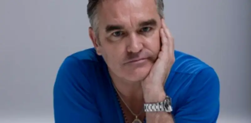 Morrissey cancela concierto en Valencia por insomnio durante las Fallas