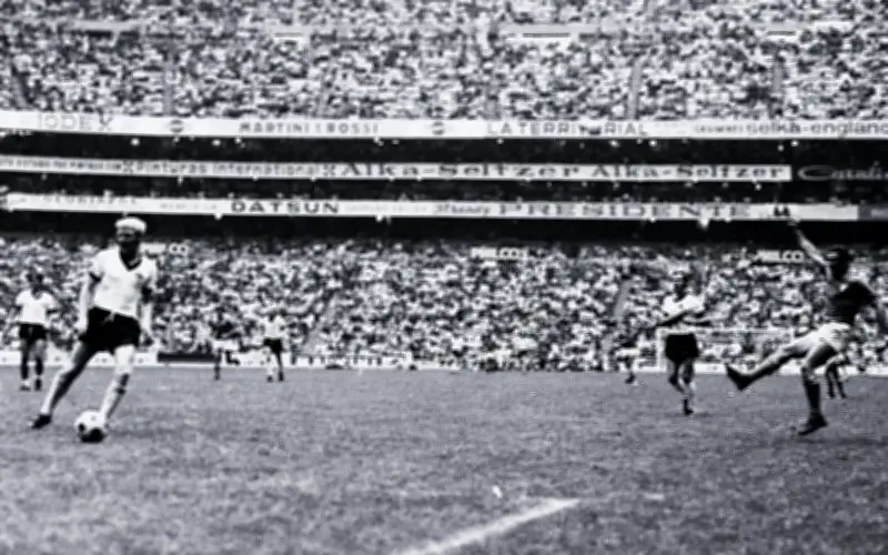 Más Allá del Azteca: Los Otros Estadios Mexicanos que Escribieron la Historia de la Copa del Mundo
