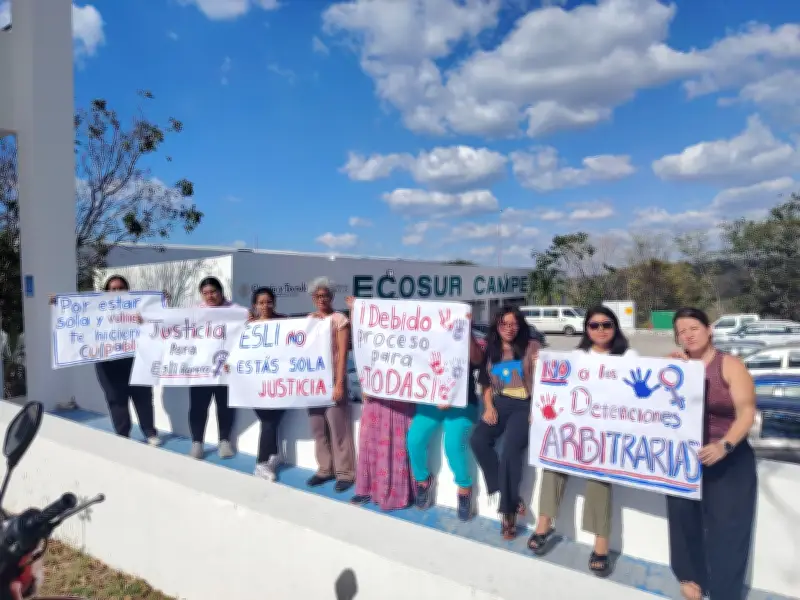Mujeres exigen liberación de Esli Romero, estudiante detenida en marcha del 8M en Campeche