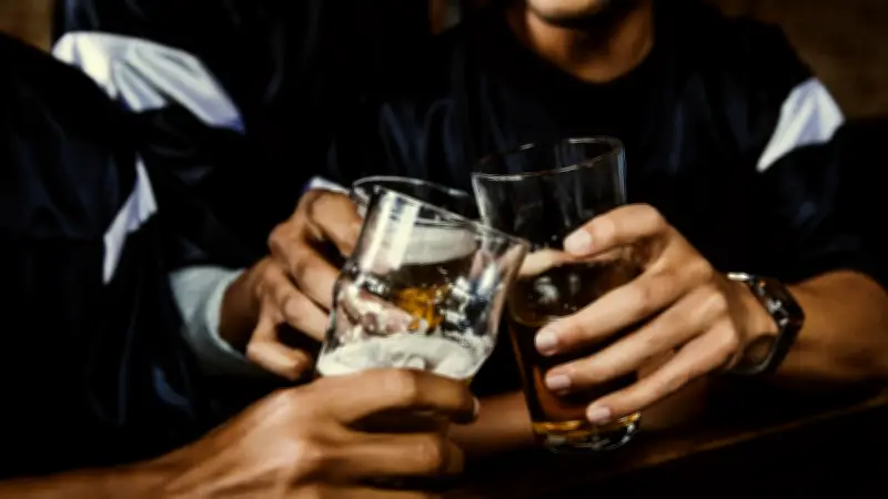 Mundial 2026 disparará consumo de alcohol en México; expertos piden moderación