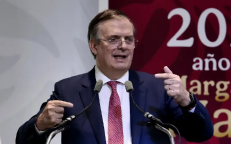 México defiende aranceles a China ante competencia desigual en sectores clave