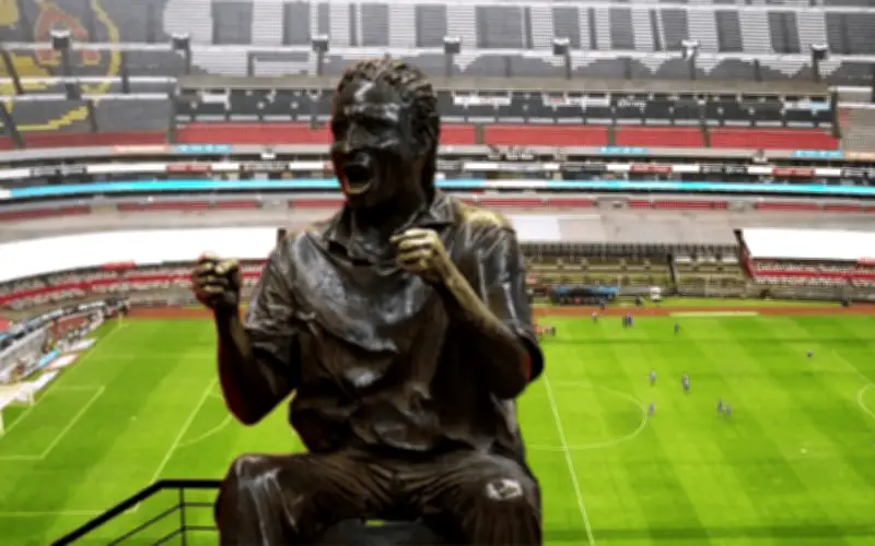 Nachito: La historia detrás de la estatua del aficionado más fiel del Estadio Azteca