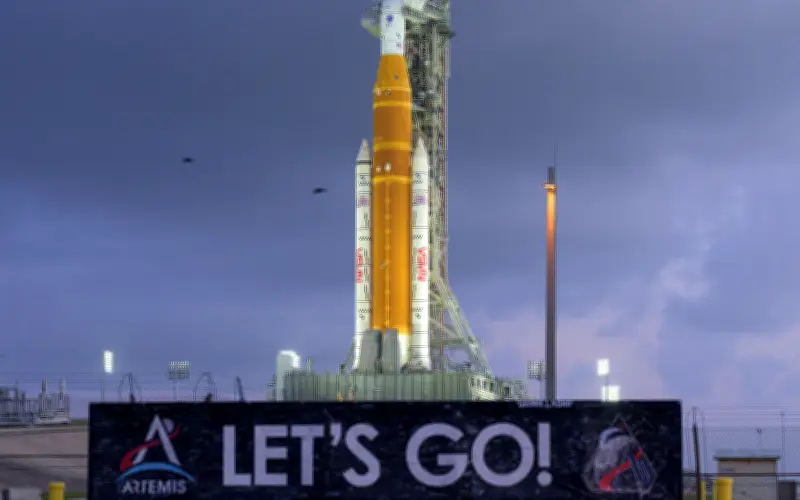 NASA alista lanzamiento histórico de Artemis II hacia órbita lunar con tripulación diversa