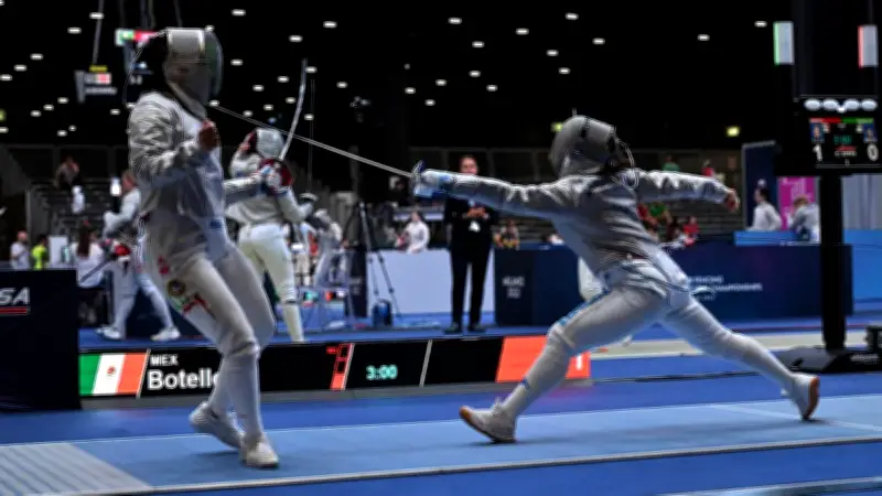 Natalia Botello, esgrimista mexicana, gana el campeonato de sable en la NCAA 2026