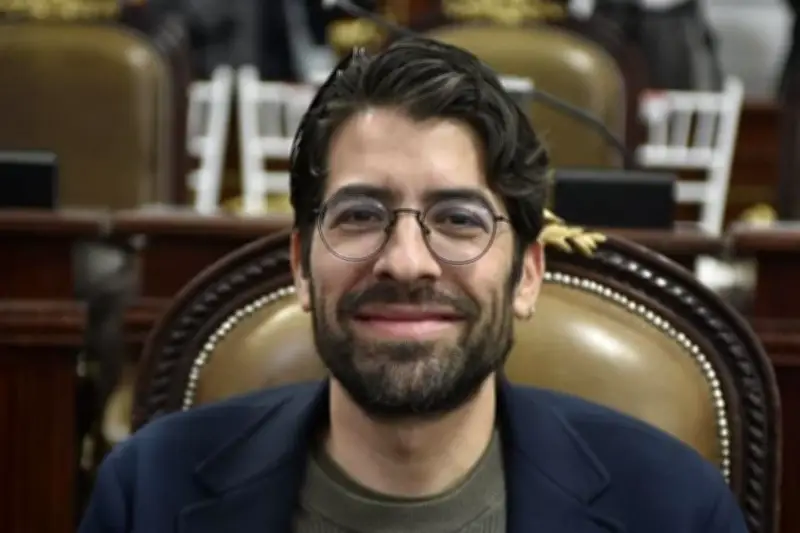 Ángel Tamariz deja la ADIP y regresa al Congreso local de la Ciudad de México