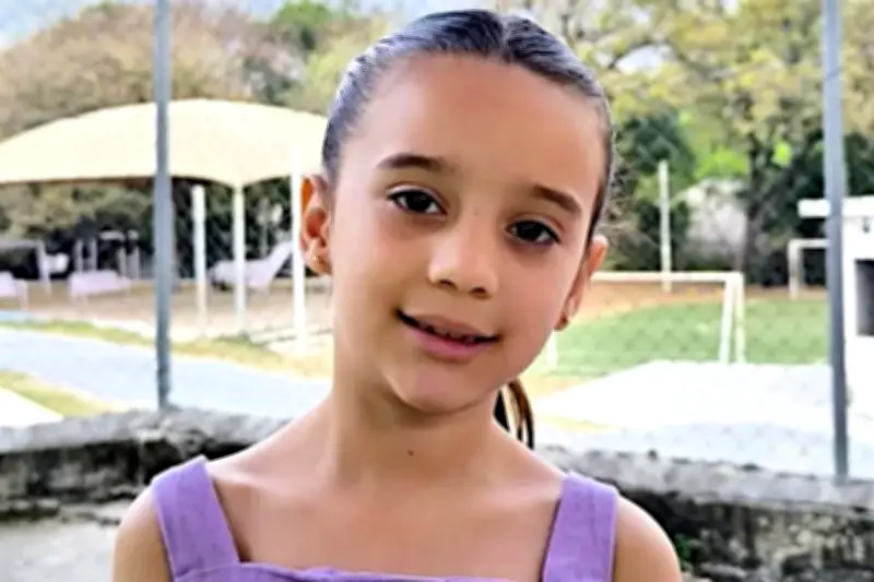 Niñas toman la palabra en el Congreso de México para exigir sus derechos