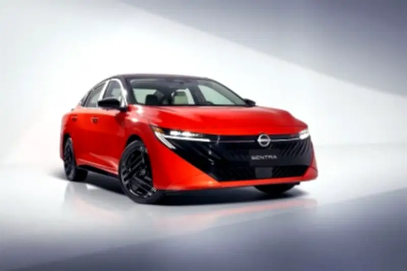 Nissan lanza Versa y Sentra con tecnología 5G y diseño renovado en México