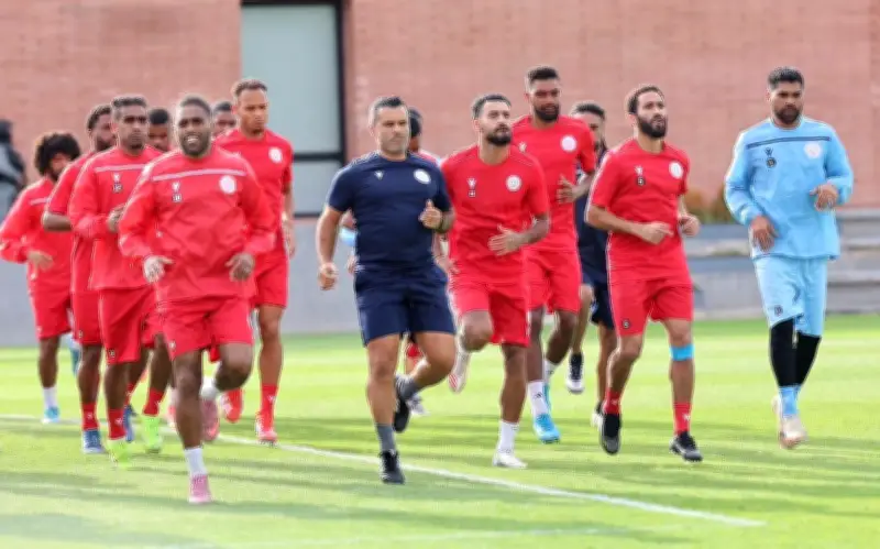 Nueva Caledonia se prepara en la Academia AGA de Atlas para el repechaje FIFA ante Jamaica