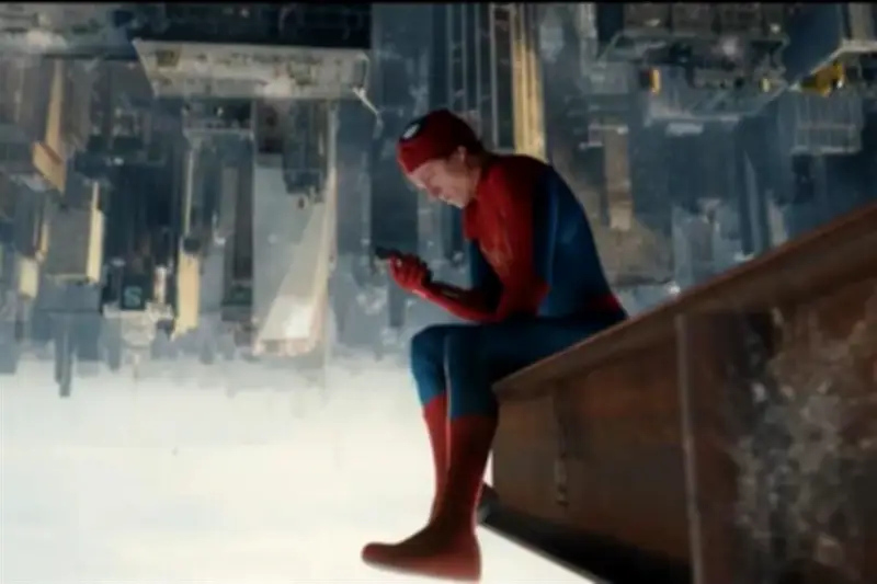 Nuevo tráiler de 'Spider-Man' revela una etapa más madura y oscura del héroe