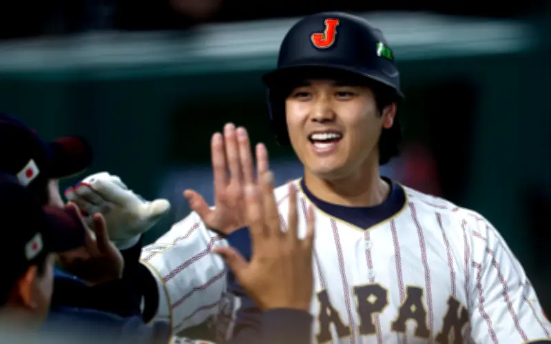 Ohtani brilla con Japón y Estados Unidos domina a Gran Bretaña en el Clásico Mundial de Béisbol