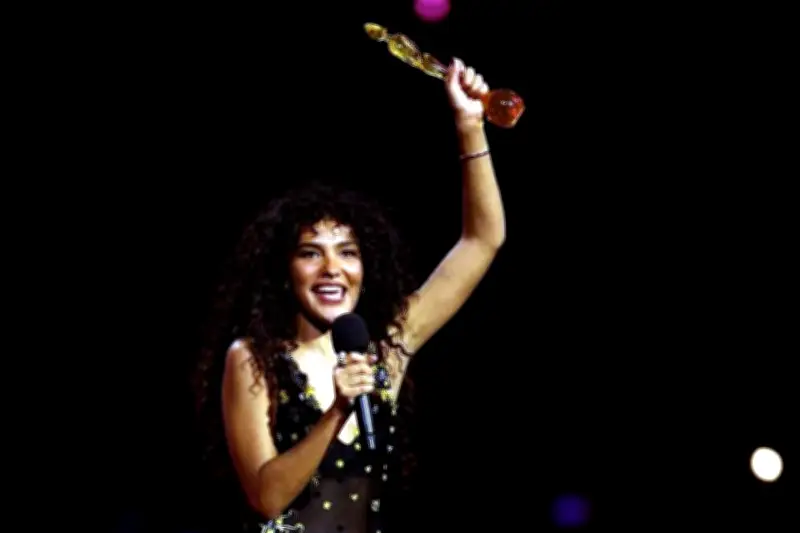 Olivia Dean triunfa en los Brit Awards, celebrando la diversidad musical británica