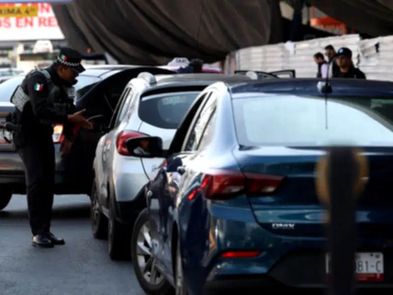 Operativo de la Guardia Nacional en AICM: El caos del transporte y los delirios deportivos