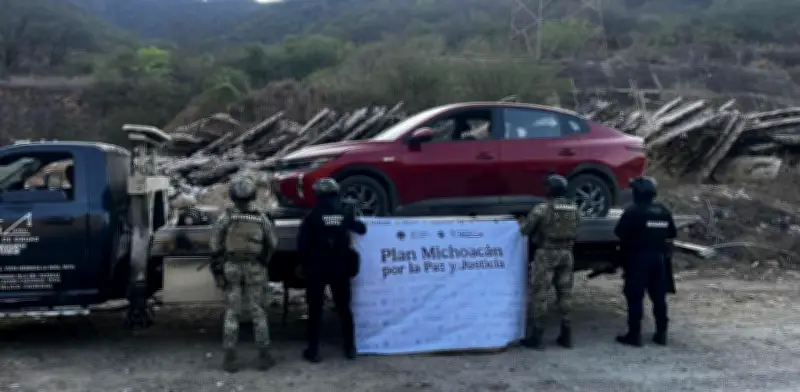 Operativo de la Semar en Michoacán: Golpe a Los Viagras con Incautación de Armas y Drogas