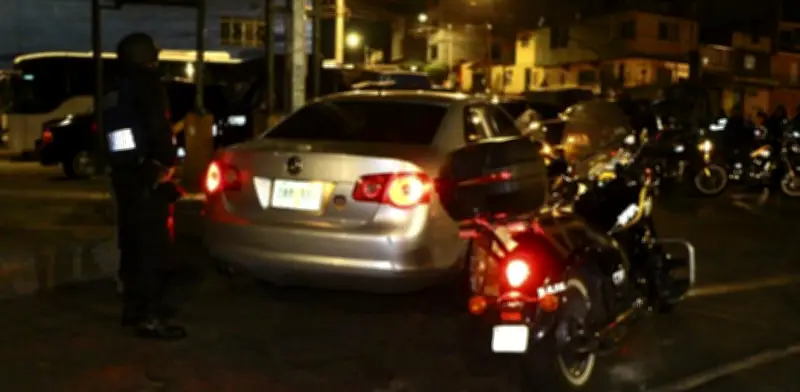 Operativo frustra arrancones ilegales cerca de Plaza Oasis en Coyoacán, CDMX