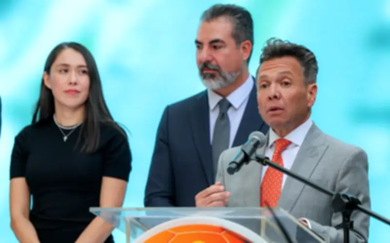 Pablo Lemus aboga por reelección municipal en reforma electoral de Sheinbaum