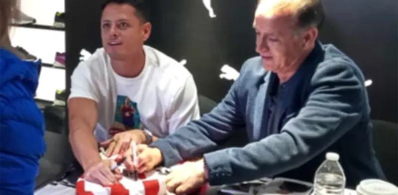 Padre de 'Chicharito' expresa deseo de verlo regresar al futbol mexicano