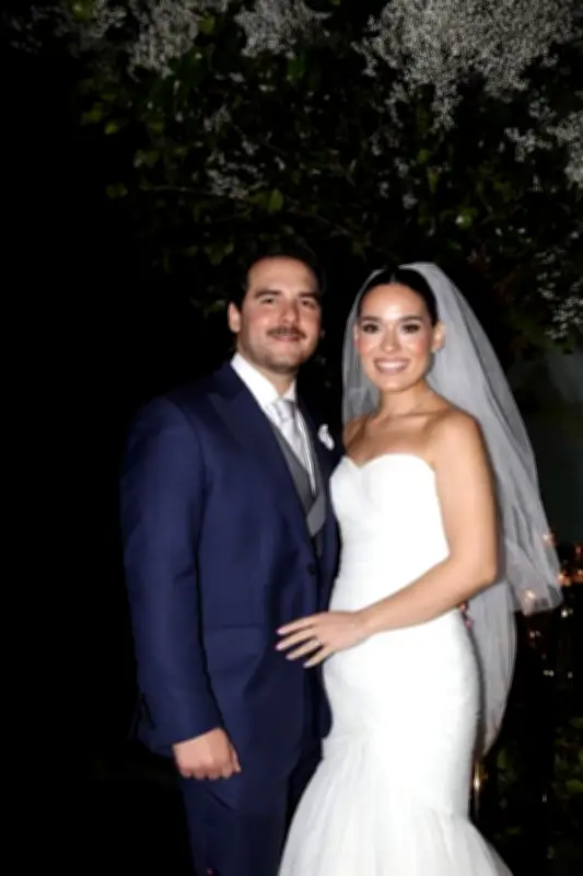 Pamela y Diego: La historia de amor que cautiva a México en tiempos de crisis