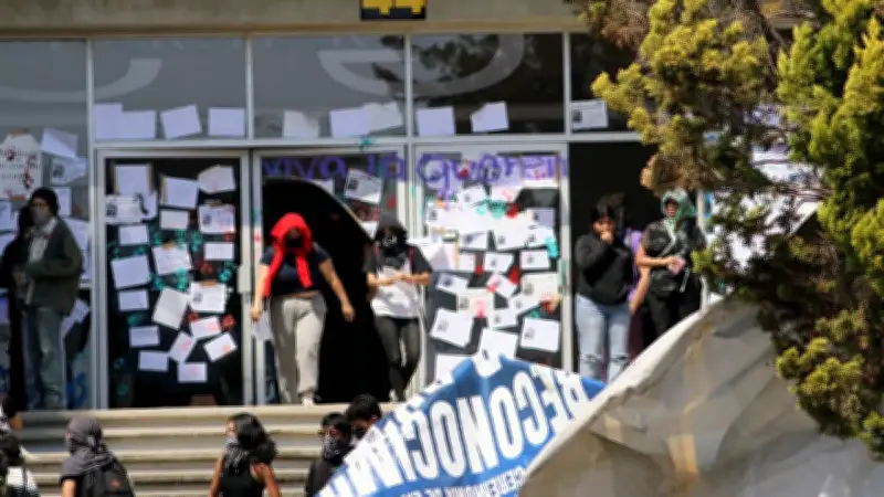 Paro estudiantil en UAEM se mantiene exigiendo diálogo tras feminicidios