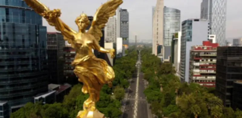 Paseo de la Reforma: Guía Completa para Descubrir la Avenida Emblemática de la CDMX