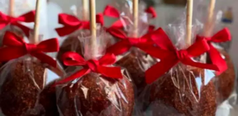 Pasta de Chamoy: El Secreto Mexicano para Cubrir Frutas y Crear Botanas Irresistibles