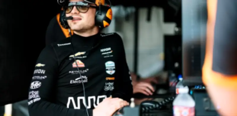 Pato O'Ward arranca tercero en prácticas de IndyCar en Alabama con optimismo