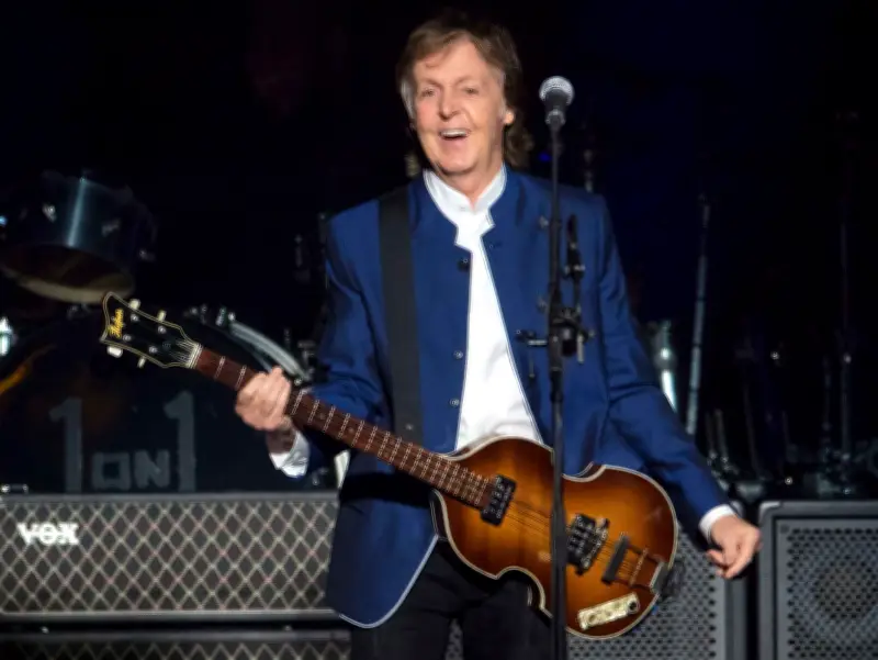 Paul McCartney Anuncia Nuevo Álbum 'The Boys of Dungeon Lane' para Mayo de 2026
