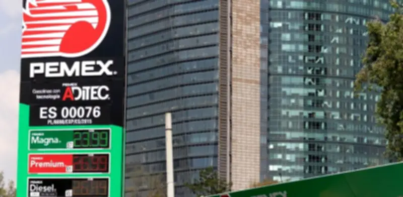 Pemex logra balance financiero en cero y reduce deuda a mínimo en 11 años