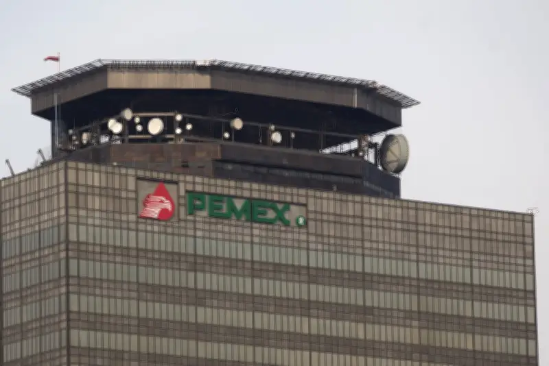 Pemex reserva datos de tomas clandestinas en Hidalgo por alianza entre huachicoleros y pobladores